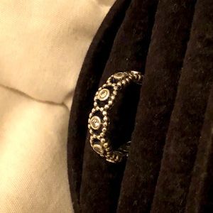 Pandora ring